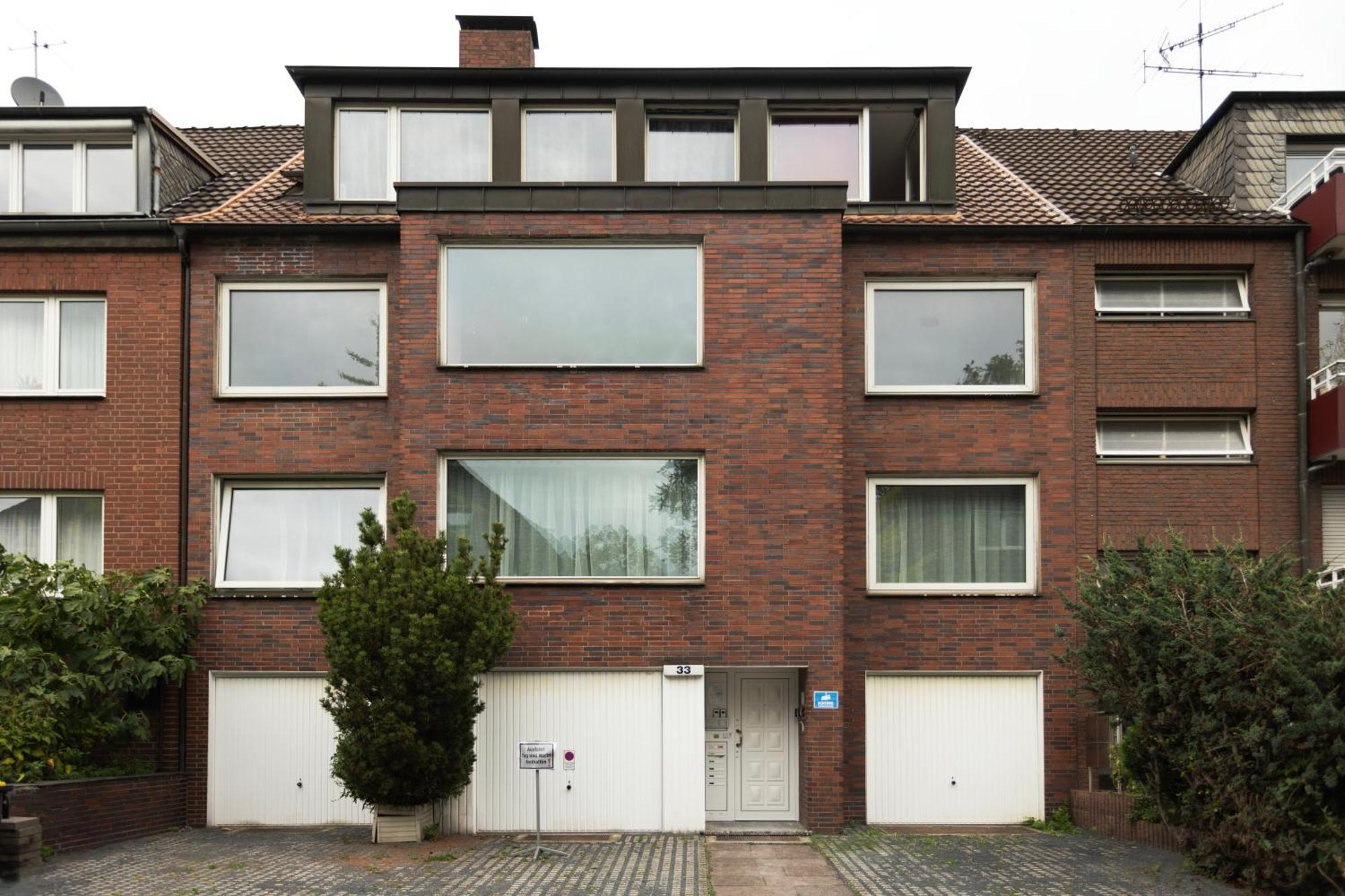 Central Apartment With Terrace And A Free Parking Duisburg Bagian luar foto