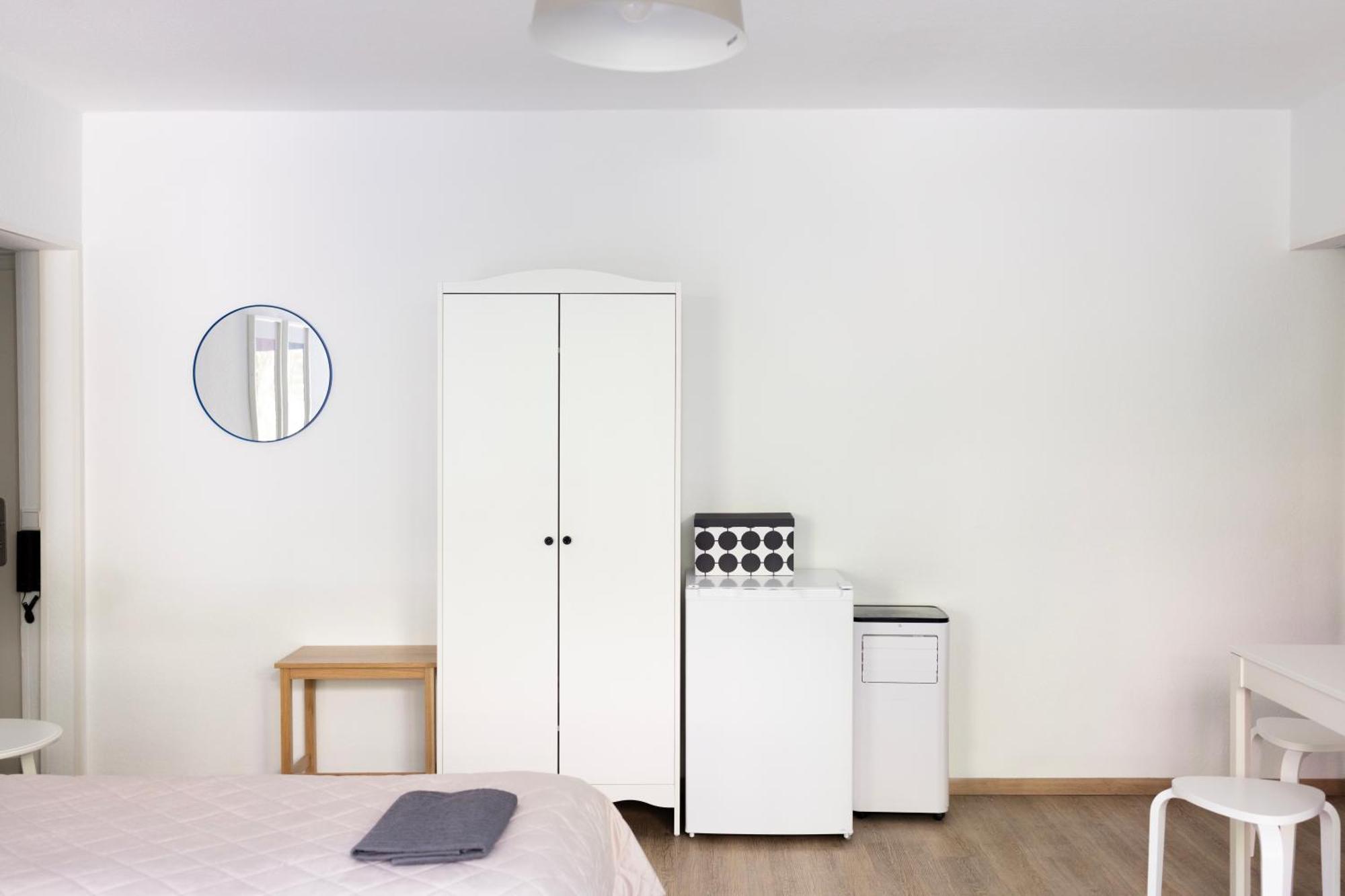 Central Apartment With Terrace And A Free Parking Duisburg Bagian luar foto